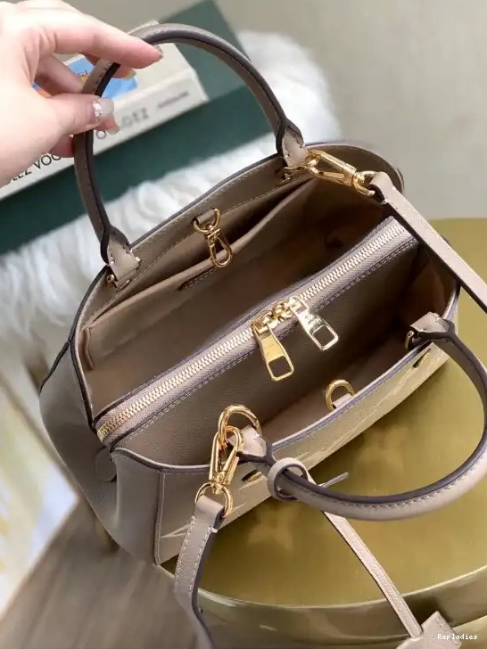 Rep ladies BB VUITTON LOUIS MONTAIGNE 0505